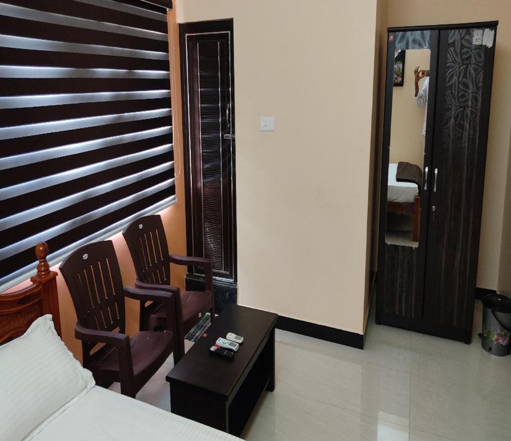 Thalaivasal Jeeva Residency酒店 外观 照片