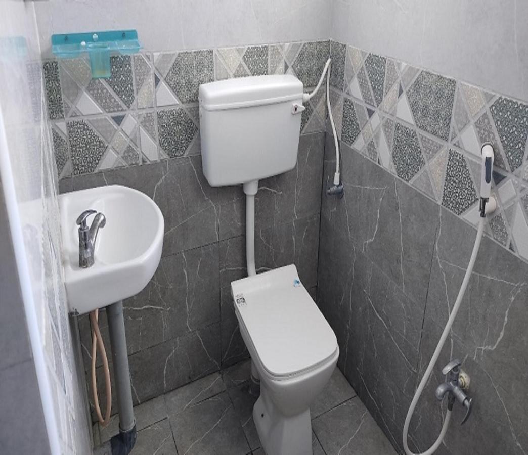 Thalaivasal Jeeva Residency酒店 外观 照片